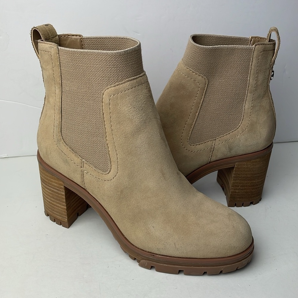 Vince Camuto Denniel Taupe Platform Chunky Boots 7.5